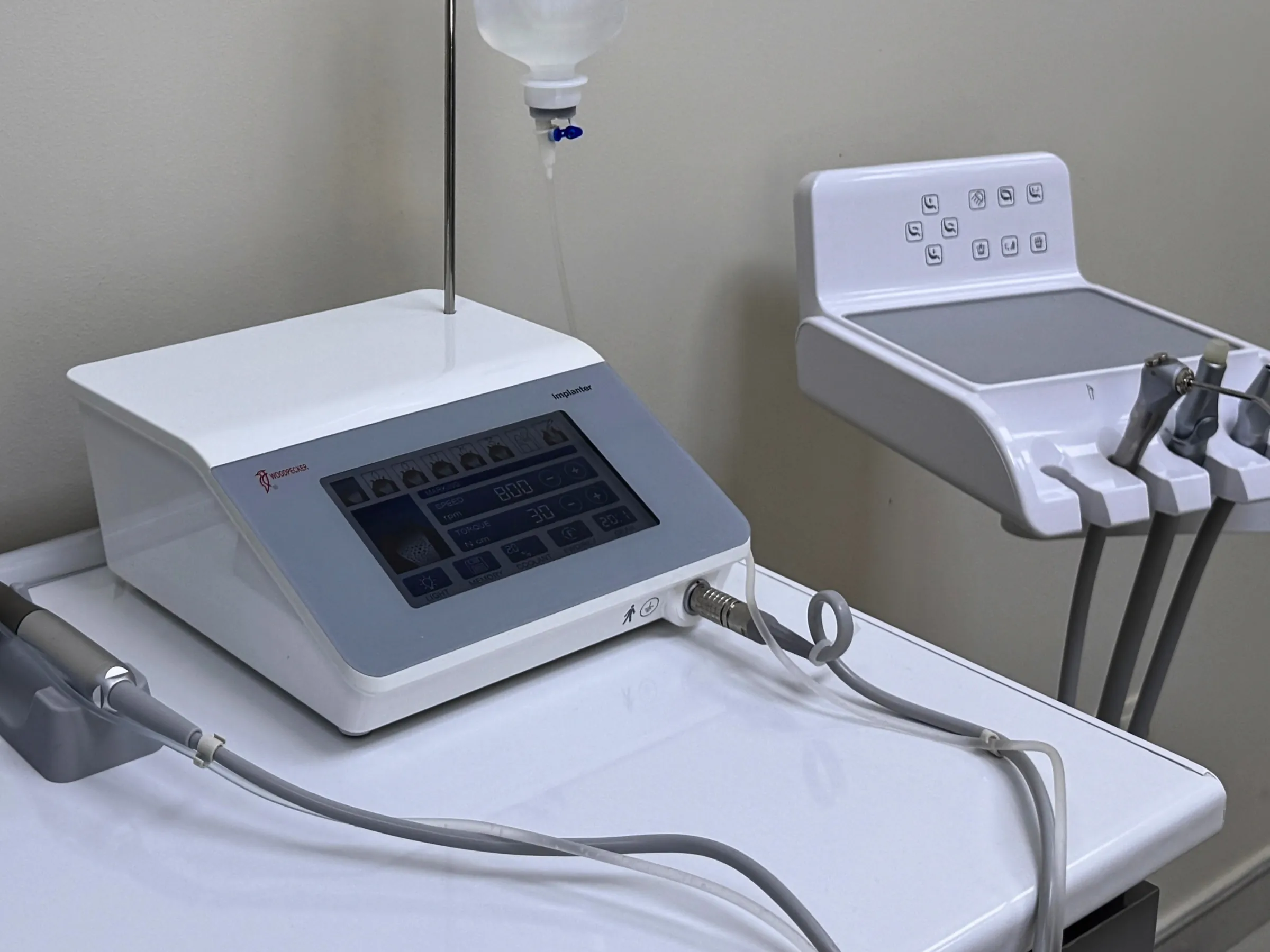 Implant surgery motor at the clinic